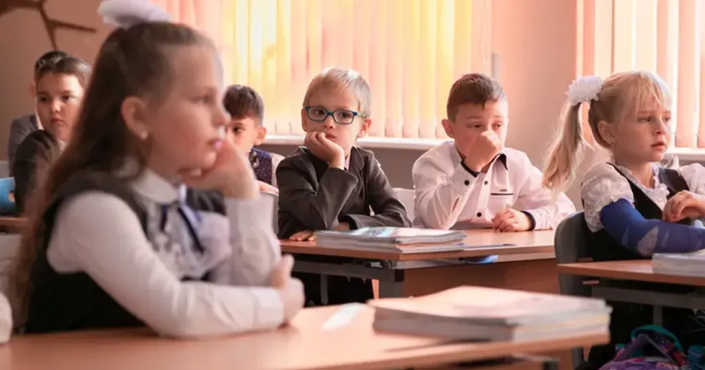 Кількість першокласників в Україні скоротилася на 62 тисячі: які причини