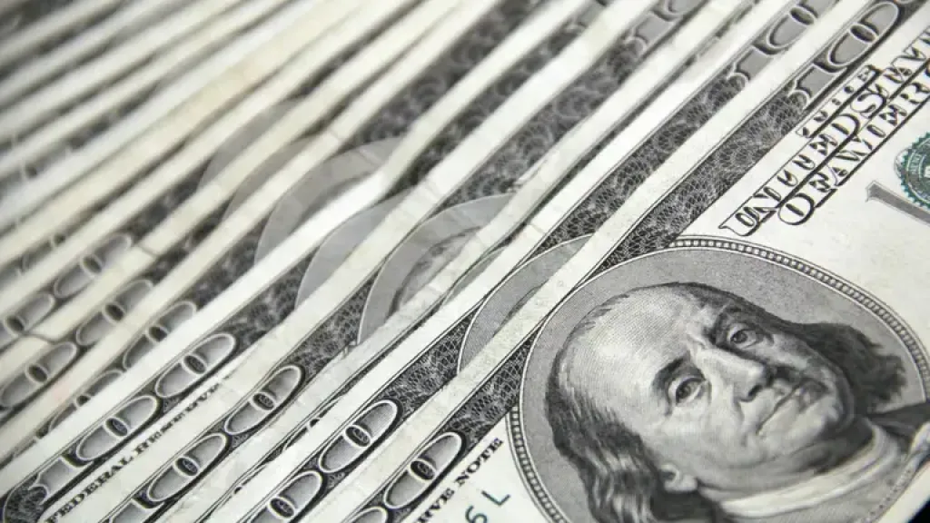 Як відрізнити нові 100 доларів: усі особливості банкноти