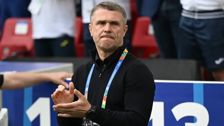 Ребров різко відреагував на чутки про Панатінаїкос: “Він же ні про що”