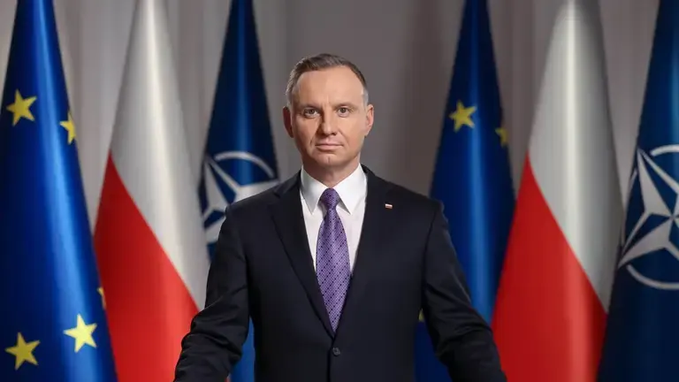 “Зарплати у політиків смішні”: екс-президент Польщі Анджей Дуда переходить у бізнес