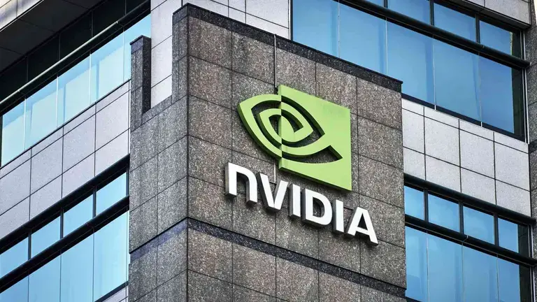 Nvidia стала першою компанією у світі з капіталізацією понад 5 трильйонів доларів