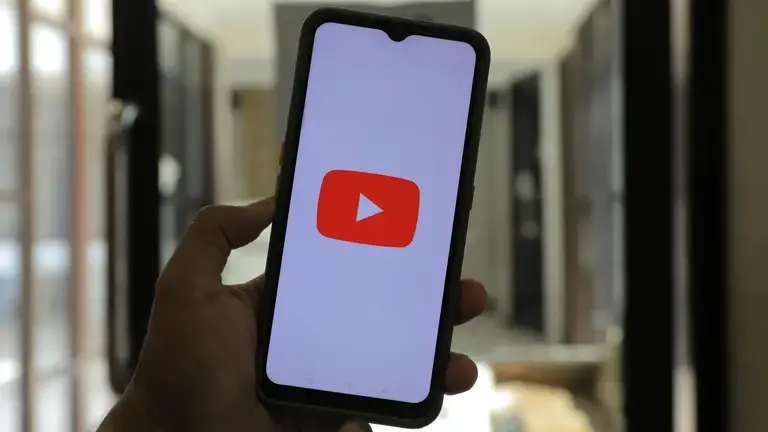 Як зменшити витрати на YouTube Premium у 2025 році