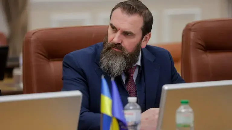 У парламенті ініціювали відставку міністра освіти Оксена Лісового