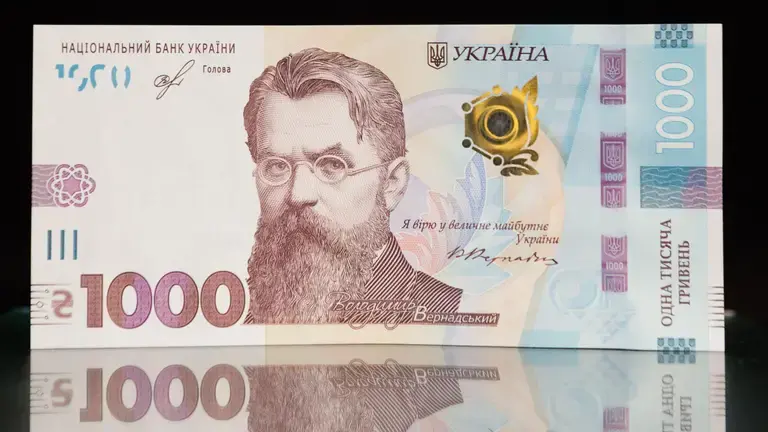 “Тисячу Зеленського” дозволили витрачати на продукти: де саме працює нове правило
