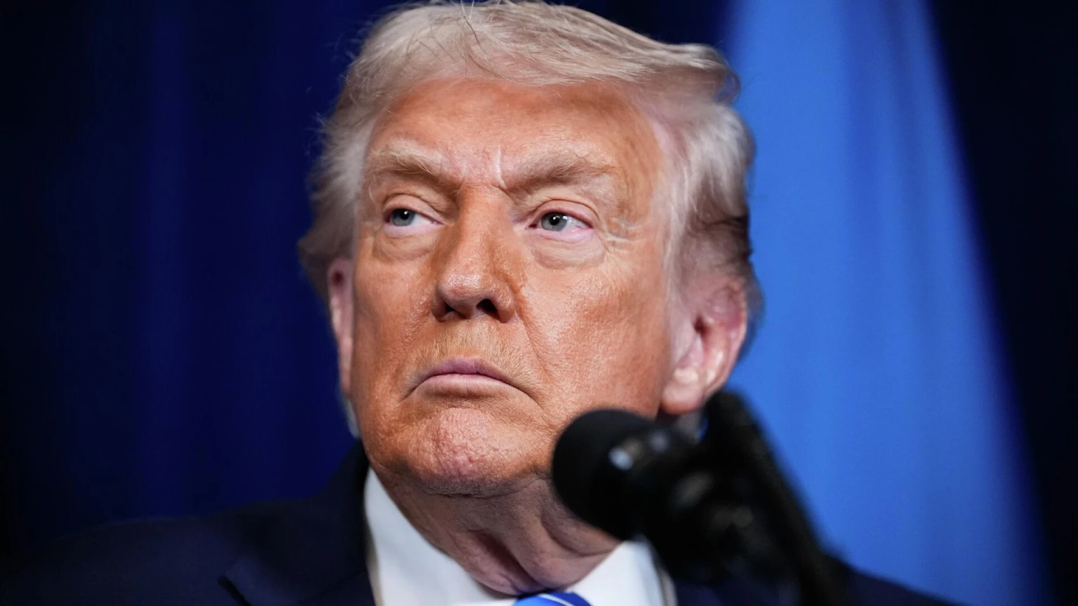 Трамп вірить у можливість завершення війни між Росією та Україною: шанси 4:1