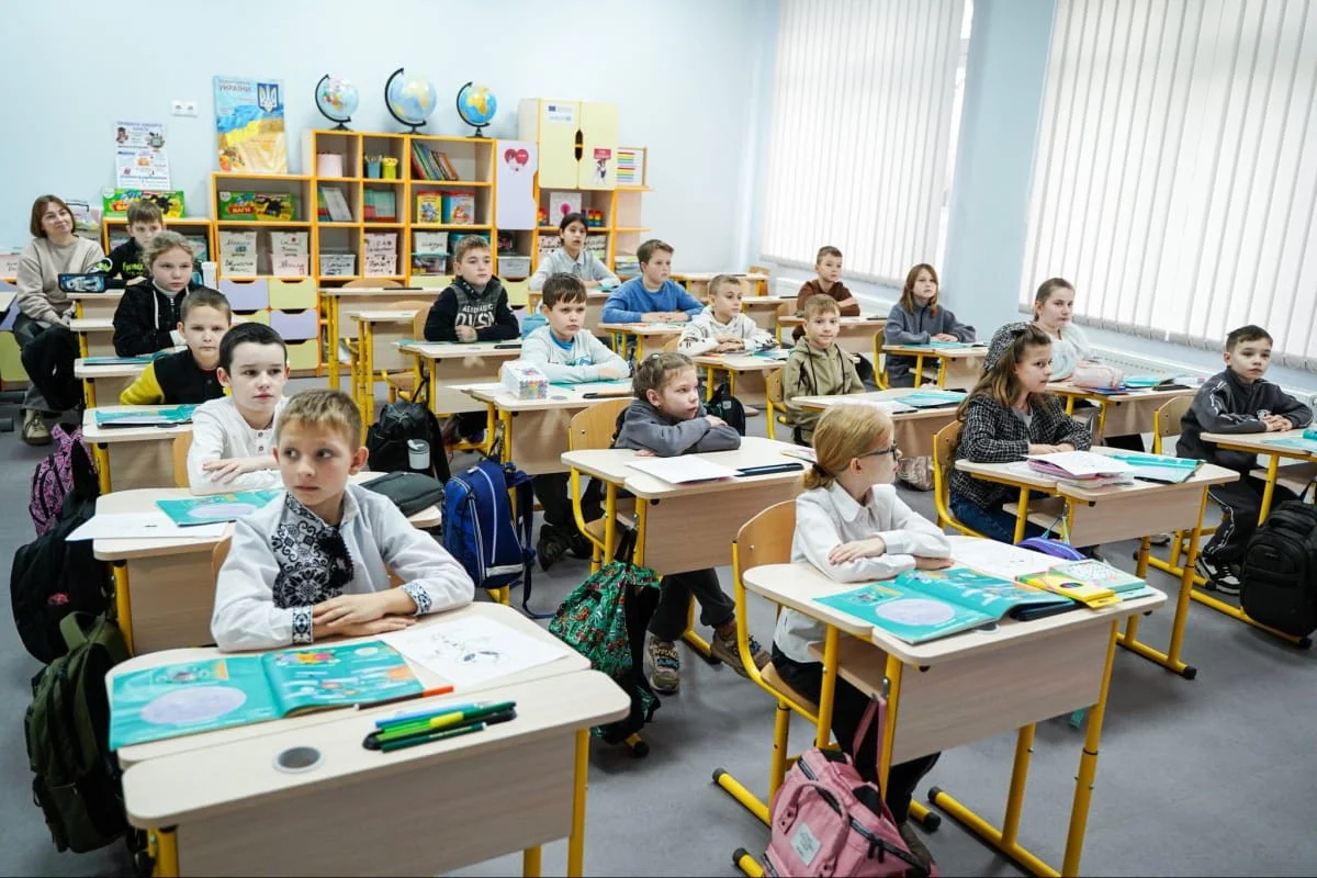 Чому батьки рідко скаржаться на вчителів за використання російської мови в школах?