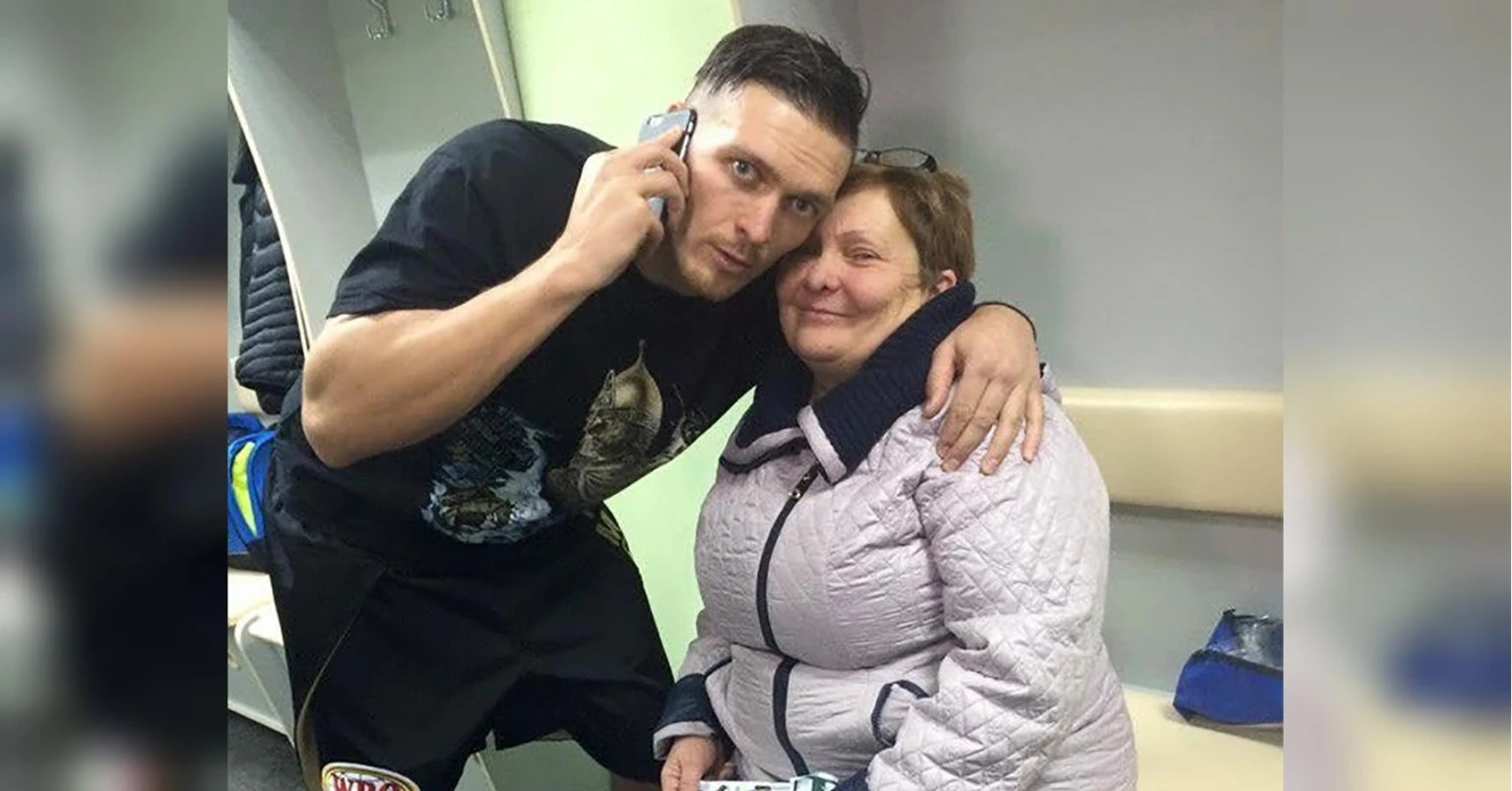 «Досить?»: як живе та про що благає сина матір триразового абсолютного чемпіона Олександра Усика