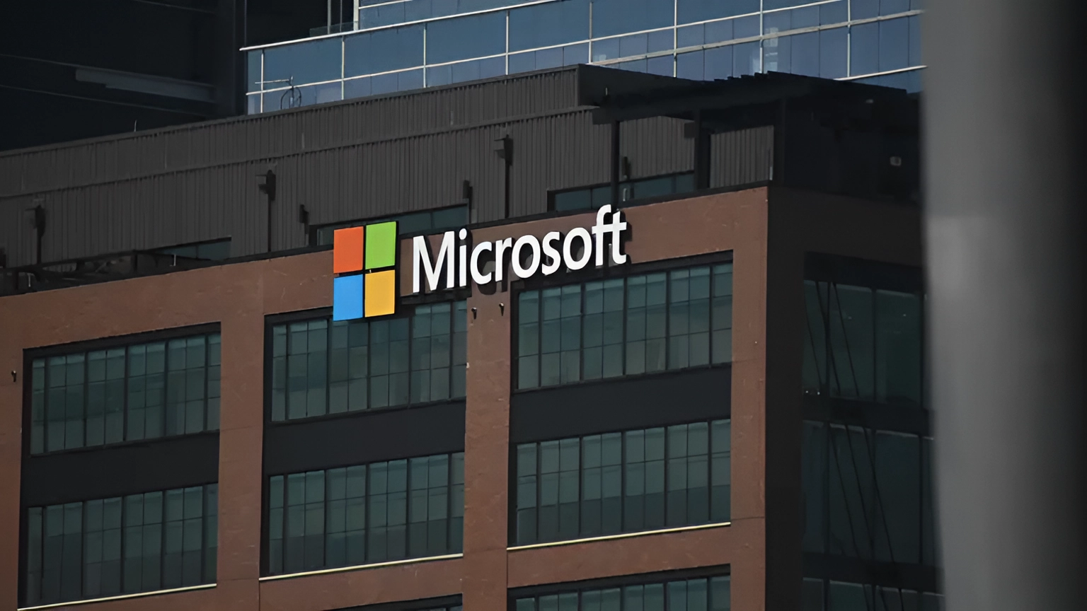 Енергетичний тупик ШІ: чому амбітний план Microsoft у Кенії опинився під загрозою
